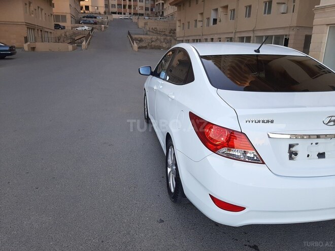 Hyundai Accent 2012, 211,000 km - 1.6 l - Bakı