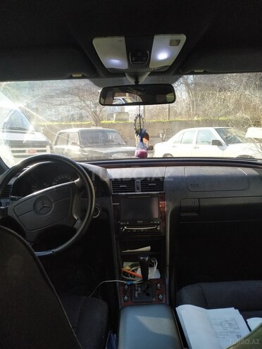 Mercedes C 240 1997, 250,000 km - 2.4 l - Bakı