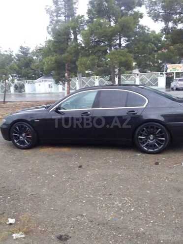 BMW 745 2003, 280,000 km - 4.4 l - Gəncə