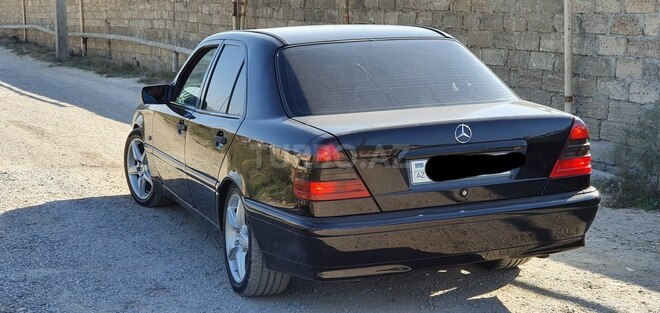 Mercedes C 180 1997, 312,423 km - 1.8 l - Bakı