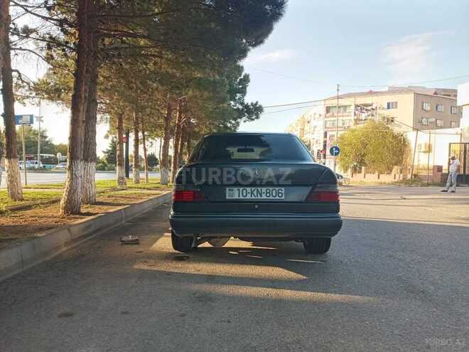 Mercedes E 230 1995, 214,233 km - 2.3 l - Sumqayıt