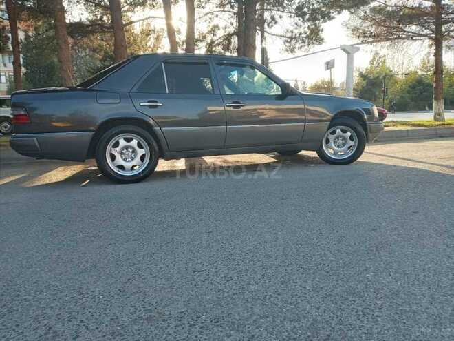 Mercedes E 230 1995, 214,233 km - 2.3 l - Sumqayıt