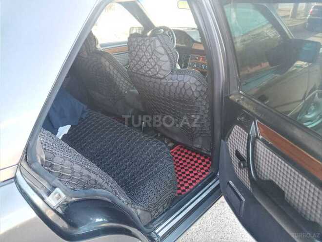 Mercedes E 230 1995, 214,233 km - 2.3 l - Sumqayıt