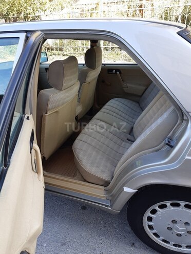 Mercedes 190 1990, 298,000 km - 1.8 l - Bakı