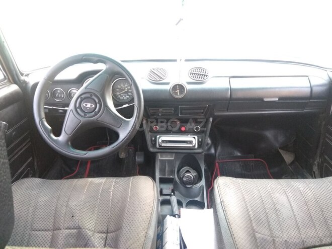 LADA (VAZ) 2106 1983, 83,000 km - 1.6 l - Ucar