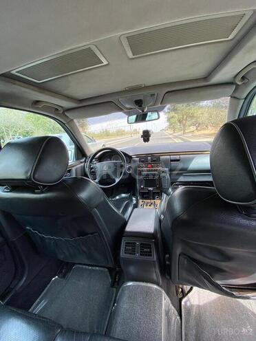 Mercedes E 280 2000, 305,000 km - 2.8 л - Bakı