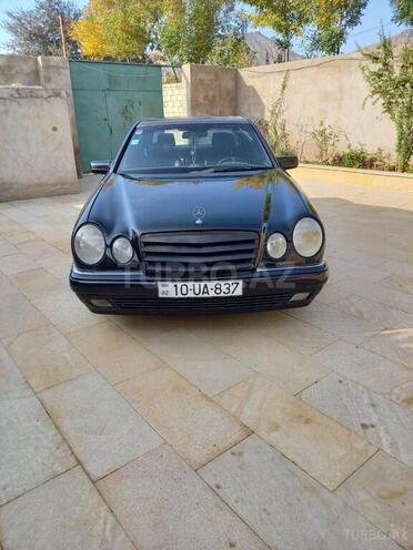 Mercedes E 230 1996, 355,000 km - 2.3 л - Bakı