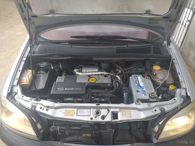 Opel Zafira 2001, 490,000 km - 2.0 l - Bakı