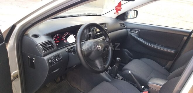 Toyota Corolla 2005, 228,900 km - 1.4 л - Bakı