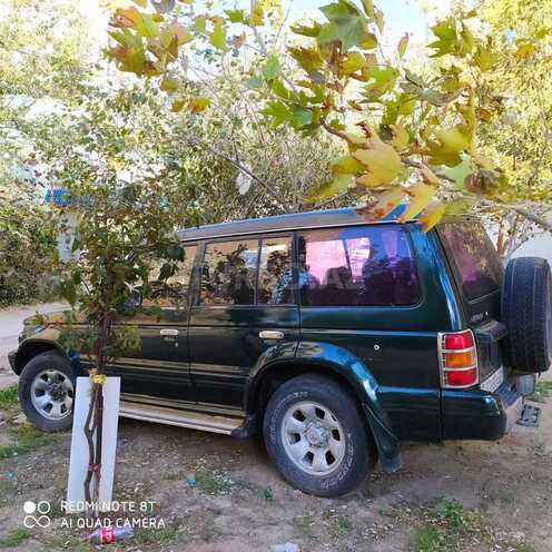 Mitsubishi Pajero 1994, 100,000 km - 2.5 l - Bakı