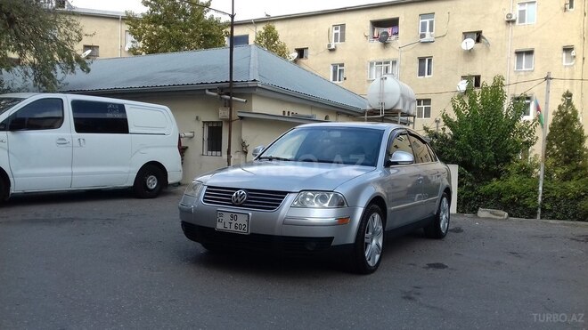 Volkswagen Passat 2004, 295,000 km - 1.8 l - Bakı