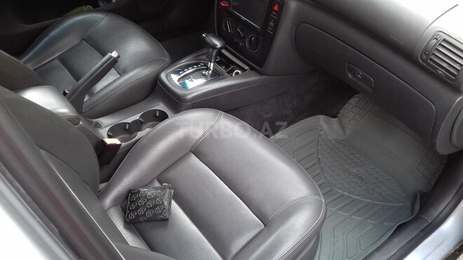 Volkswagen Passat 2004, 295,000 km - 1.8 l - Bakı