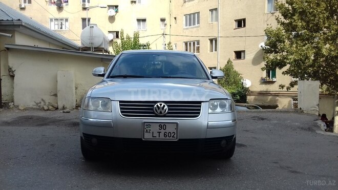 Volkswagen Passat 2004, 295,000 km - 1.8 l - Bakı