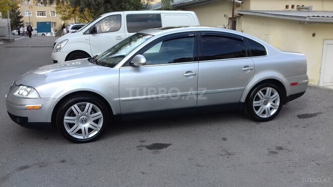 Volkswagen Passat 2004, 295,000 km - 1.8 l - Bakı