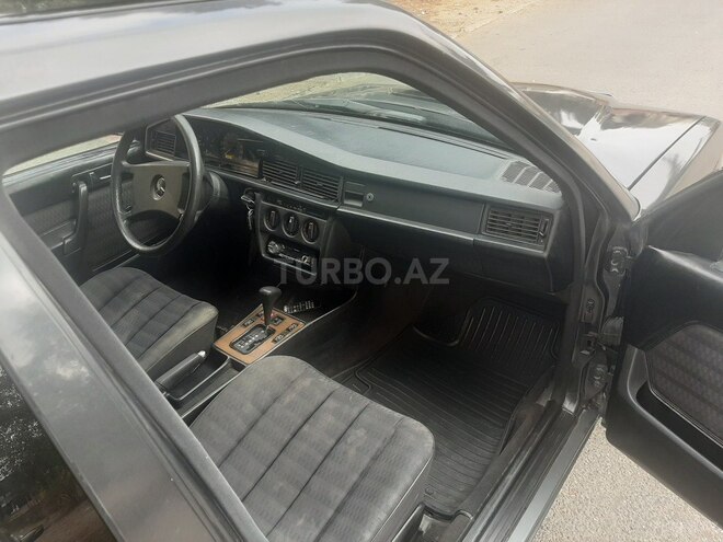 Mercedes 190 1990, 290,000 km - 2.0 л - Bakı