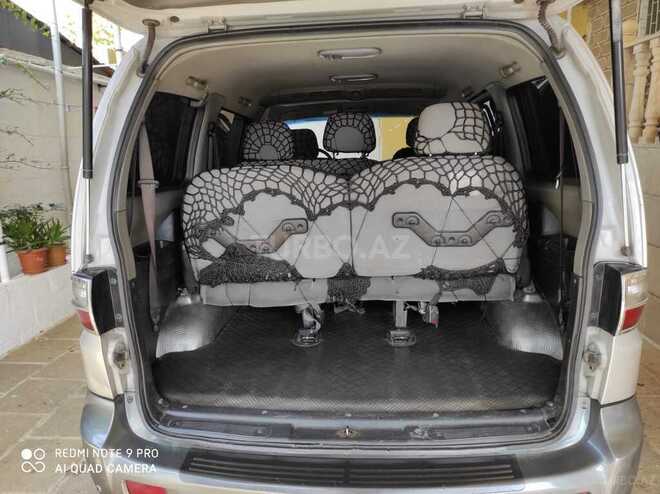 Hyundai H-1 2003, 627,000 km - 2.5 l - Şirvan