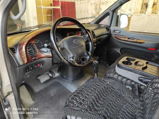Hyundai H-1 2003, 627,000 km - 2.5 l - Şirvan