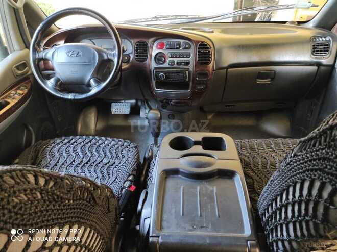 Hyundai H-1 2003, 627,000 km - 2.5 l - Şirvan