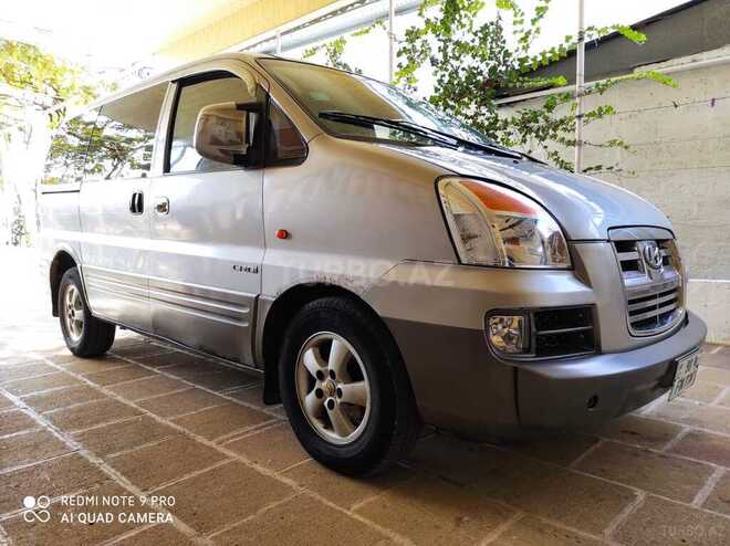 Hyundai H-1 2003, 627,000 km - 2.5 l - Şirvan