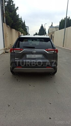 Toyota RAV4 2019, 28,000 km - 2.0 л - Bakı