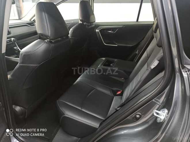Toyota RAV4 2019, 28,000 km - 2.0 л - Bakı