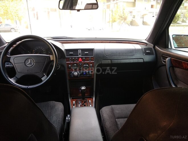 Mercedes C 180 1999, 388,000 km - 1.8 л - Bakı