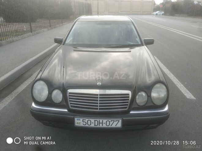 Mercedes E 240 1999, 465,000 km - 2.4 l - Bakı