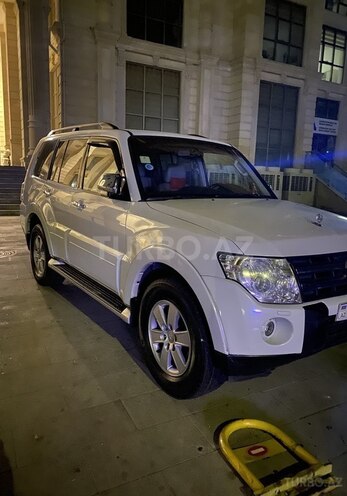 Mitsubishi Pajero 2008, 152,300 km - 3.0 l - Bakı
