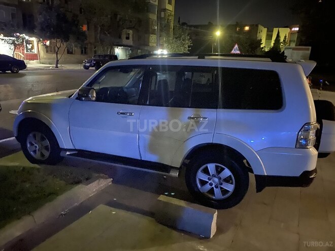 Mitsubishi Pajero 2008, 152,300 km - 3.0 l - Bakı