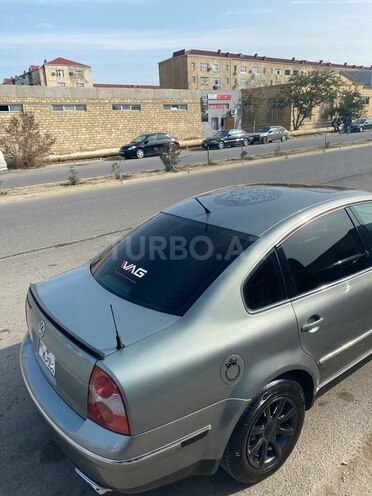 Volkswagen Passat 2004, 261,430 km - 1.8 l - Sumqayıt