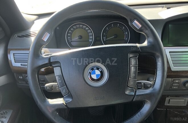 BMW 745 2002, 272,000 km - 3.5 л - Bakı