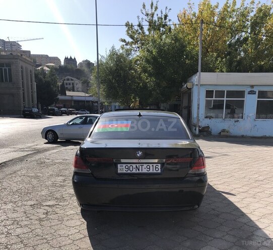 BMW 745 2002, 272,000 km - 3.5 л - Bakı