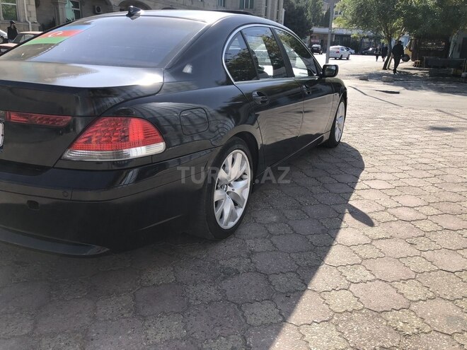 BMW 745 2002, 272,000 km - 3.5 л - Bakı