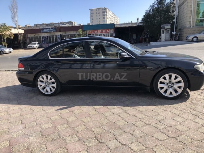 BMW 745 2002, 272,000 km - 3.5 л - Bakı