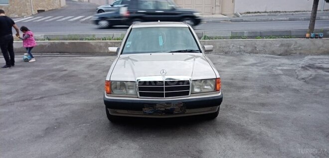 Mercedes 190 1991, 267,000 km - 2.0 l - Bakı