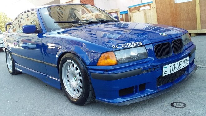 BMW 320 1993, 352,300 km - 2.0 л - Bakı