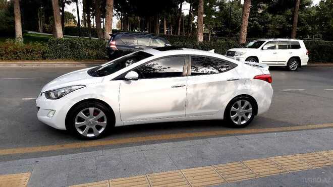 Hyundai Elantra 2010, 211,000 km - 1.6 l - Bakı
