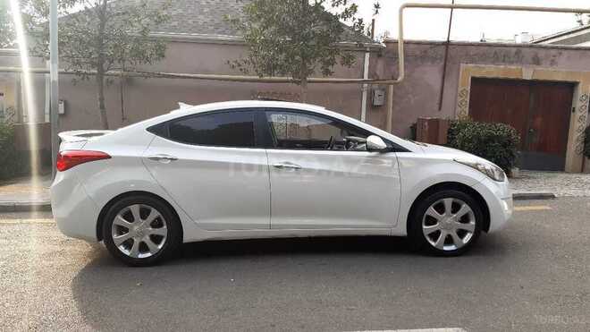 Hyundai Elantra 2010, 211,000 km - 1.6 l - Bakı