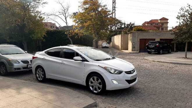 Hyundai Elantra 2010, 211,000 km - 1.6 l - Bakı