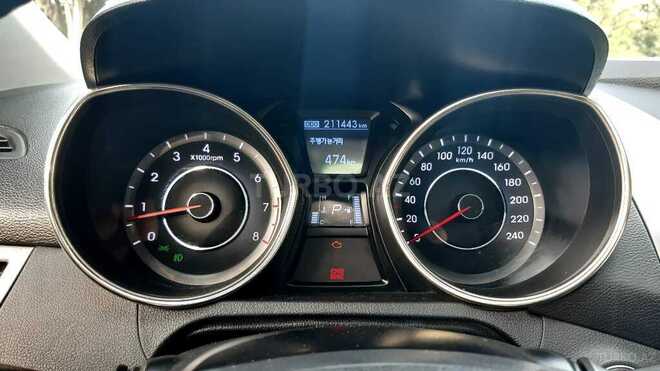 Hyundai Elantra 2010, 211,000 km - 1.6 l - Bakı