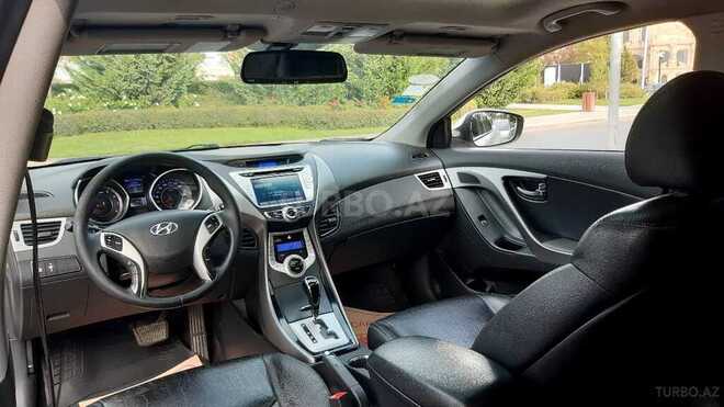 Hyundai Elantra 2010, 211,000 km - 1.6 l - Bakı
