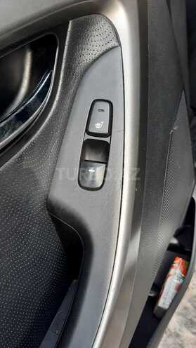 Hyundai Elantra 2010, 211,000 km - 1.6 l - Bakı