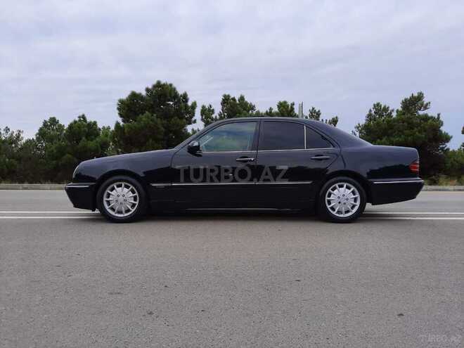 Mercedes E 240 1999, 176,000 km - 2.4 l - Bakı
