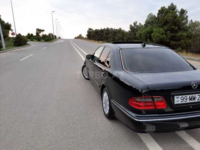 Mercedes E 240 1999, 176,000 km - 2.4 l - Bakı