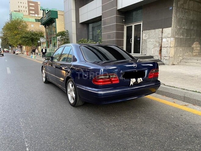 Mercedes E 240 2000, 345,000 km - 2.4 л - Bakı