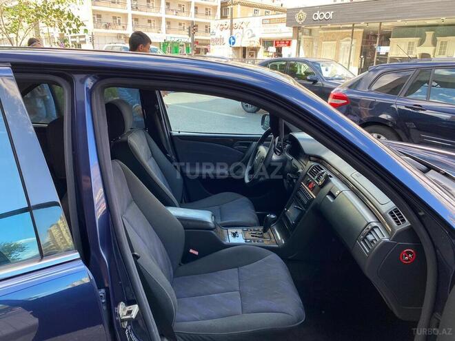 Mercedes E 240 2000, 345,000 km - 2.4 л - Bakı