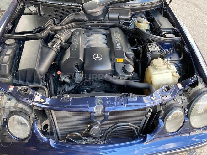 Mercedes E 240 2000, 345,000 km - 2.4 л - Bakı