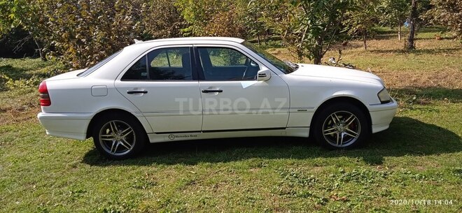 Mercedes C 180 1996, 331,791 km - 1.8 l - Zaqatala