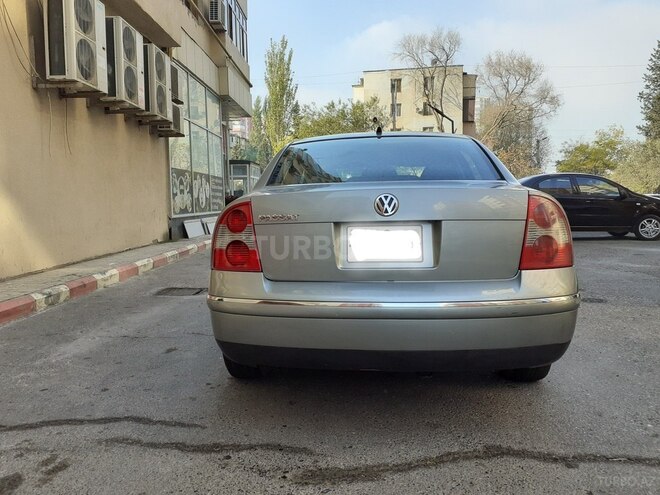 Volkswagen Passat 2004, 335,000 km - 1.8 l - Bakı