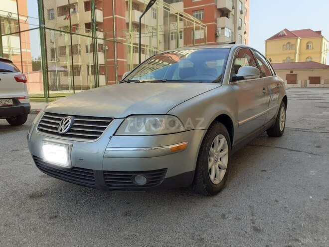 Volkswagen Passat 2004, 335,000 km - 1.8 l - Bakı